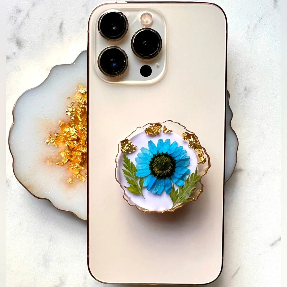 🌼Flower Geode Phone Grips